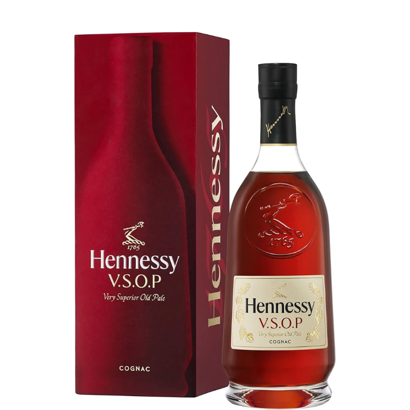 Botella de Hennessy V.S.O.P con estuche