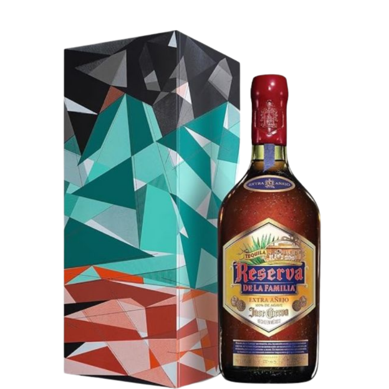 Botella de tequila JOSE CUERVO RESERVA DE LA FAMILIA