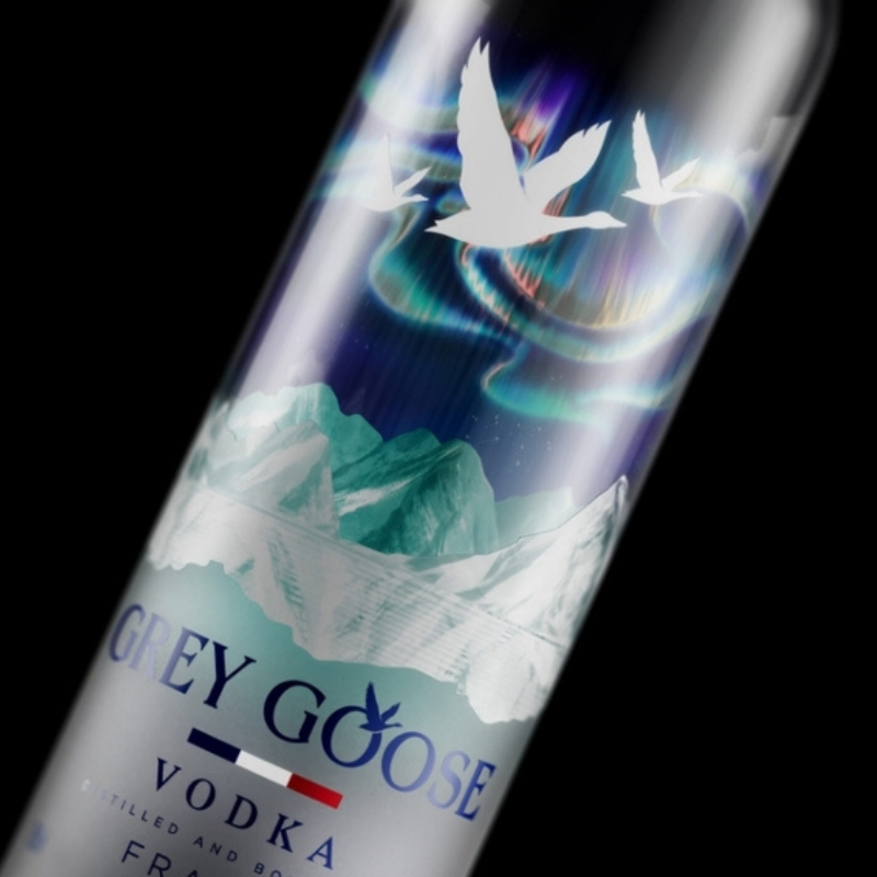 GREY GOOSE Aurora Edition con luz