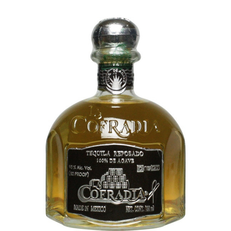 Botella de tequila la cofradia reposado
