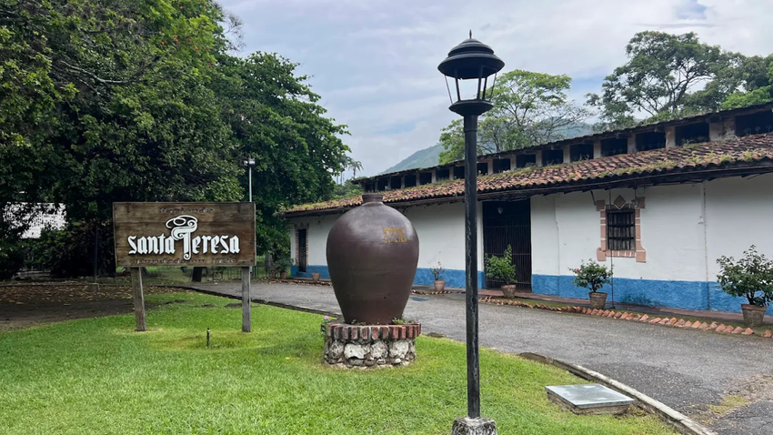 Sipsmith Independent Spirits