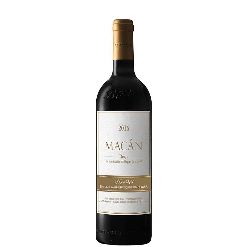 MACÁN 2016