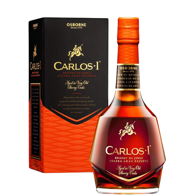 Botella de Brandy Carlos I Solera Gran Reserva con estuche