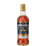 Botella de ron Brugal Añejo
